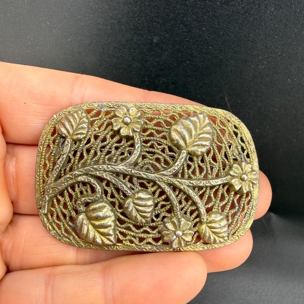 Vintage Little Nemo Filigree Nature Brooch Silver Tone‎ Signed
